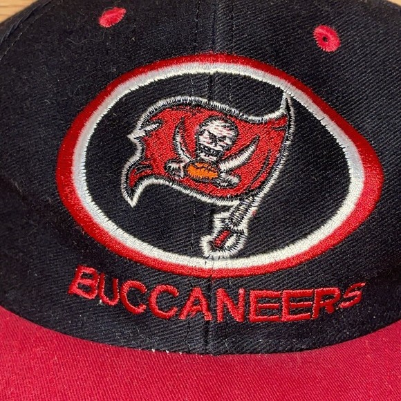 Vintage Tamba Bay Bucanners NFL Gameday Embroidered Football Snapback Hat Rare - Picture 2 of 9